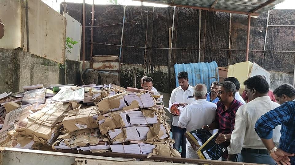 “பாடப்புத்தகங்களை எடைக்கு போடும் எடுபிடி அரசு, பேரிச்சம்பழத்துக்கு கூட தேறாது” - உதயநிதி ஸ்டாலின் சாடல்!