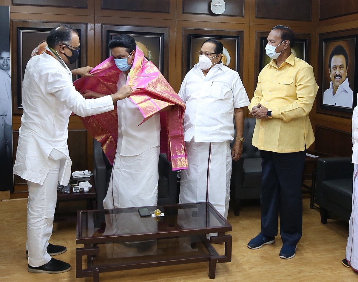 தி.மு.க தலைவர் மு.க.ஸ்டாலினை சந்தித்துப் பேசிய காங்கிரஸ் மேலிட பொறுப்பாளர்!