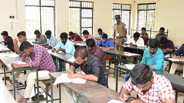 “இரண்டாம் நிலை காவலர் பணிக்கு இன்று எழுத்து தேர்வு” : மையங்களில் கண்காணிப்பு பணிகள் தீவிரம்!