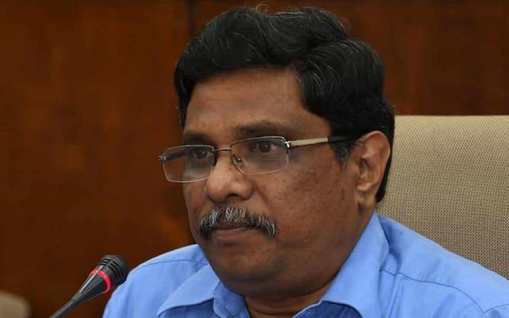 தி.மு.க எம்.பி.க்களை அவமதித்த தலைமை செயலாளருக்கு பரிசா? - பதவிக்காலத்தை நீட்டிக்க எடப்பாடி அரசு திட்டம்!