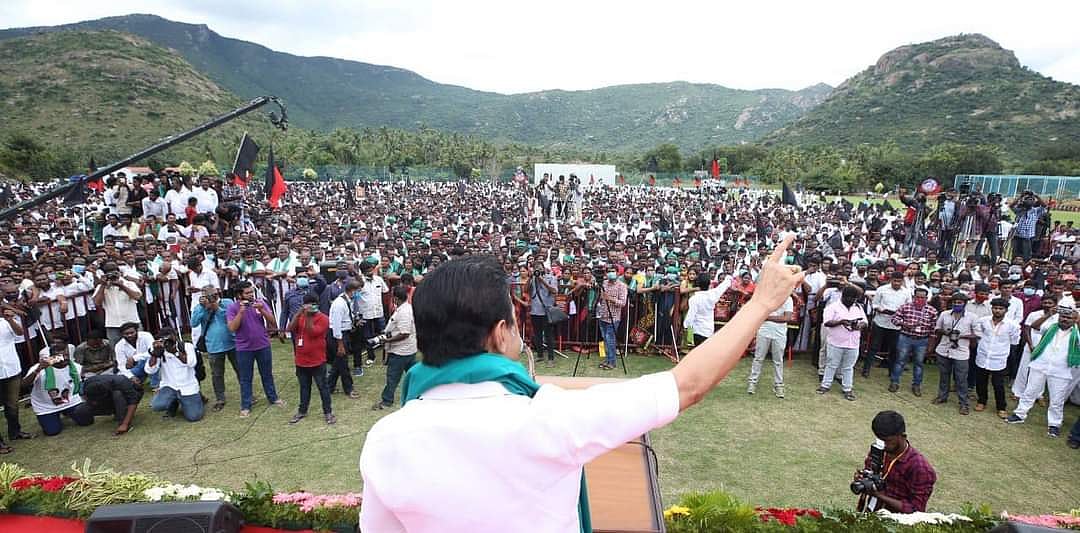 “எடப்பாடி பழனிசாமி விவசாயி அல்ல வேடதாரி; பா.ஜ.க அரசுக்கு விவசாயிகளைப் பற்றிக் கவலை இல்லை”: மு.க.ஸ்டாலின்!