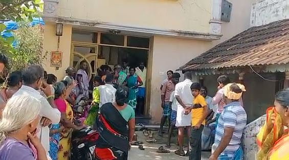 அதிமுக ஆட்சியில் தொடரும் கந்துவட்டி கொடுமை.. விழுப்புரத்தில் 3 குழந்தைகள் உட்பட ஐவர் தூக்கிட்டு தற்கொலை !