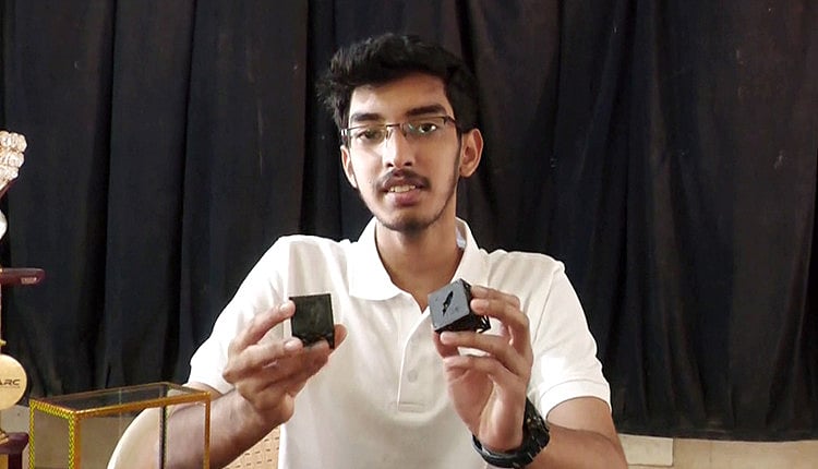 “உலகிலேயே மிகவும் குறைவான எடையில் சாட்டிலைட் கண்டுபிடித்து தஞ்சை மாணவன் சாதனை” : குவியும் பாராட்டுக்கள்!