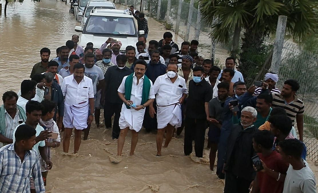 “எதிர்க்கட்சிகள் மீது அவதூறு பேசுவதை தவிர்த்து தேவையான நிவாரண உதவி பெற்றிடுக”-மு.க.ஸ்டாலின் வலியுறுத்தல்!