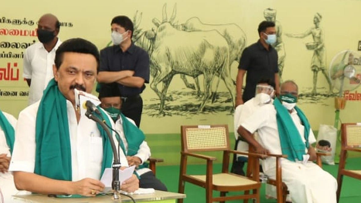 “விவசாயப் பெருங்குடி மக்களுக்காக எதையும் சந்திக்க தயார்”-உண்ணாநிலை போராட்ட நிறைவில் மு.க.ஸ்டாலின் சூளுரை!