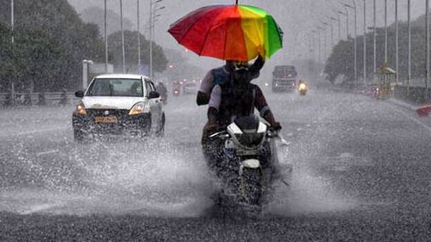 வலுப்பெற்றது புரெவி புயல் : நாளை 6 மாவட்டங்களுக்கு அதி கனமழை, 9 மாவட்டங்களுக்கு மிக கனமழை எச்சரிக்கை!