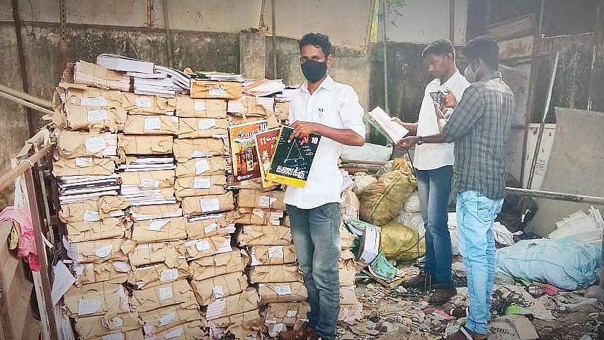 “பாடப்புத்தகங்களை எடைக்கு போடும் எடுபிடி அரசு, பேரிச்சம்பழத்துக்கு கூட தேறாது” - உதயநிதி ஸ்டாலின் சாடல்!