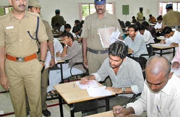 “SI தேர்வில் இடஒதுக்கீடு இல்லை..? தி.மு.க கொண்டுவந்ததால் அலட்சியப்படுத்துவதா..?” - மு.க.ஸ்டாலின் கண்டனம்!