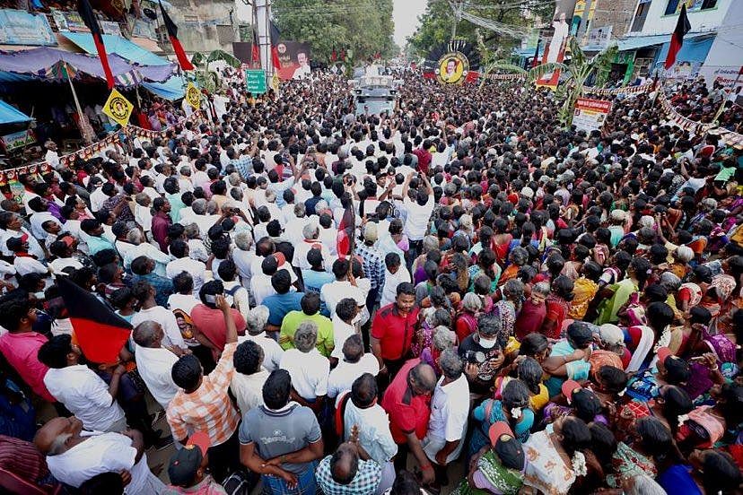 “மக்கள் விரோத அடிமைகளை வீட்டுக்கு அனுப்புவோம்”- மக்கள் வெள்ளத்தில் உதயநிதி ஸ்டாலின்! (Album)