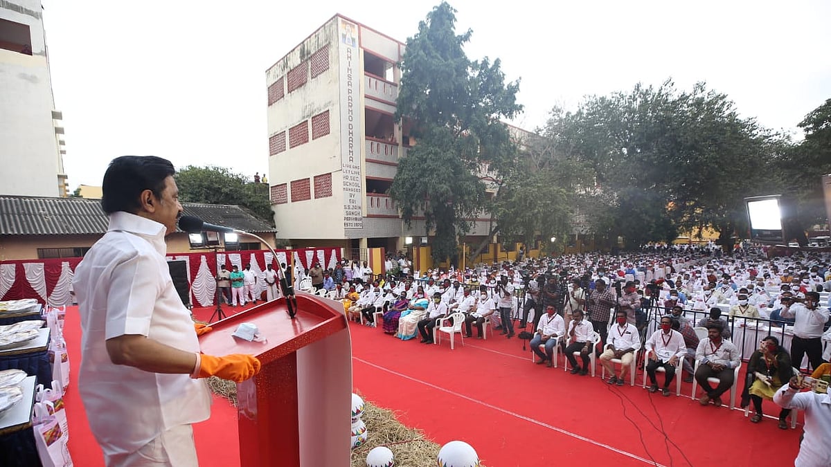 “மக்களுக்கான நலத்திட்டங்களை கூட தேர்தலுக்காக பயன்படுத்தும் அ.தி.மு.க அரசு” - மு.க.ஸ்டாலின் குற்றச்சாட்டு!