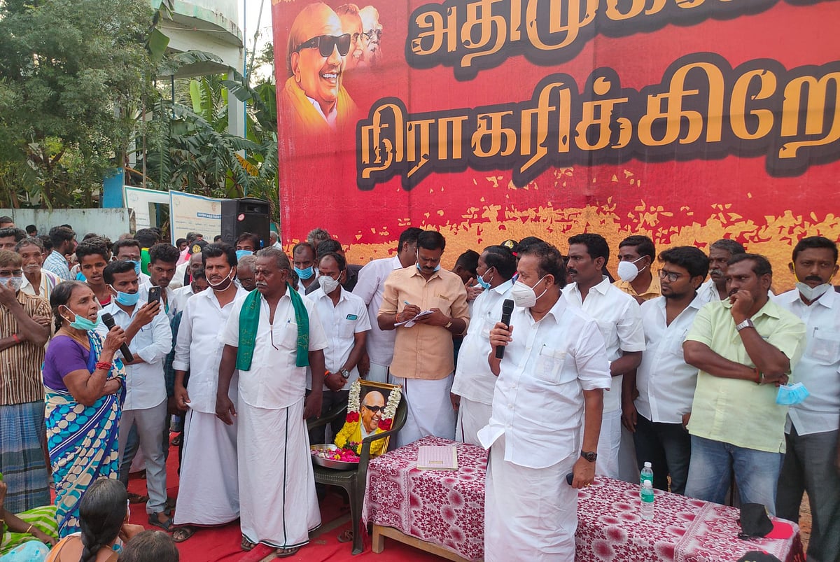 “பெண்களுக்கு முக்கியத்துவம் கொடுத்த ஆட்சி தி.மு.க ஆட்சிதான்” : பொன்முடி MLA பேச்சு !