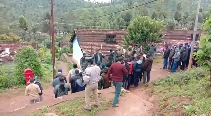 பாலியல் வன்கொடுமைக்கு முயற்சி.. காட்டுக்குள் தூக்கி வீசப்பட்ட சிறுமி 27 நாட்களுக்கு பிறகு சடலமாக மீட்பு!