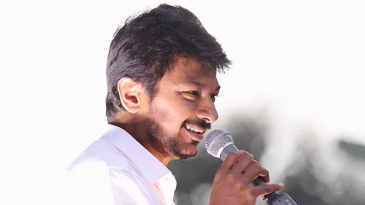 ‘விடியலை நோக்கி ஸ்டாலினின் குரல்’ தேர்தல் பரப்புரை - உதயநிதி ஸ்டாலினுக்கு மக்கள் வரவேற்பு! (Album)