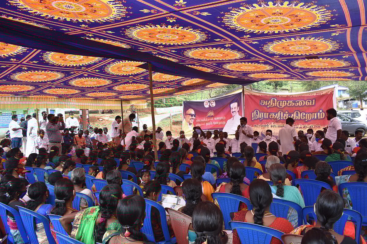 “500 கோடி நிதியில் பழங்குடியின மக்களுக்கு எந்த வளர்ச்சி பணியும் செய்யவில்லை” : தி.மு.க MLA குற்றச்சாட்டு!