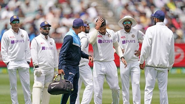 ஆஸ். உருமாறிய கொரோனா தொற்று : பிரிஸ்பேன் டெஸ்ட் போட்டியை புறக்கணிக்க இந்திய அணி முடிவு ?