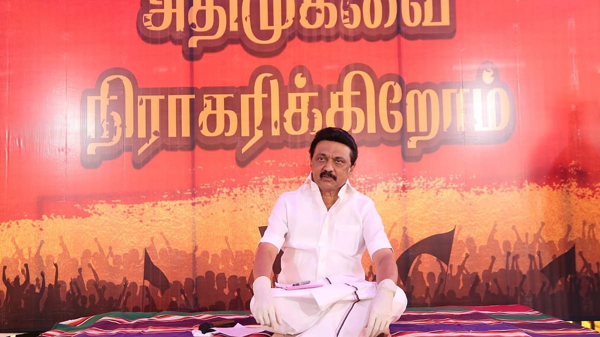 “தனது எஸ்டேட்டை காப்பாற்றிக்கொள்ள, குடிநீர் திட்டத்தை தடுக்கும் கே.பி.முனுசாமி” - மு.க.ஸ்டாலின் பேச்சு!