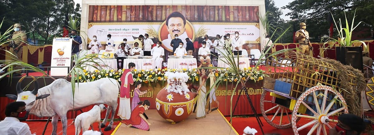 “மக்களுக்கான நலத்திட்டங்களை கூட தேர்தலுக்காக பயன்படுத்தும் அ.தி.மு.க அரசு” - மு.க.ஸ்டாலின் குற்றச்சாட்டு!