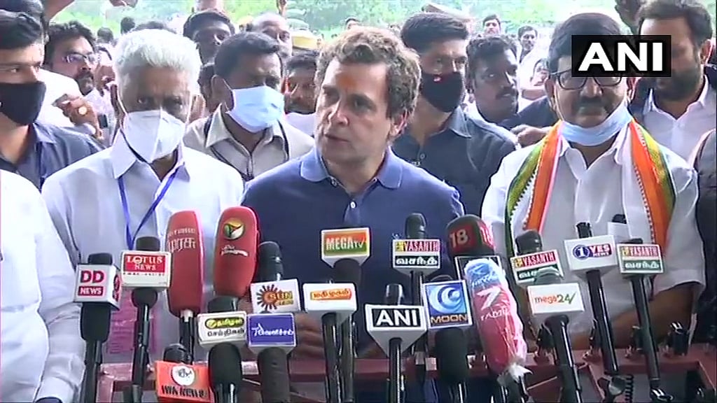 “விவசாயத்தை அழிக்க நினைத்தால் இந்தியாவும் பலவீனமாகும்” - மோடி அரசுக்கு ராகுலின் எச்சரிக்கை மணி!