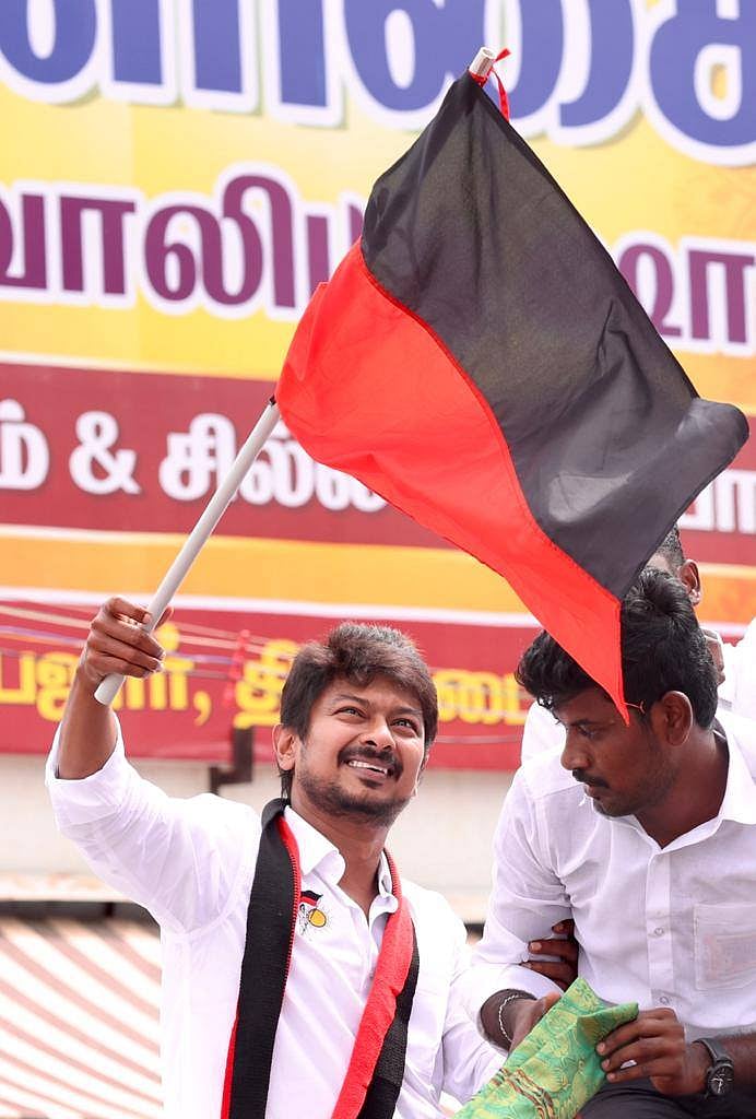 "குற்றவாளிகளை காப்பாற்றிய அடிமைகள், தி.மு.க ஆட்சியில் கம்பி எண்ணுவது உறுதி” : உதயநிதி ஸ்டாலின் (Album)