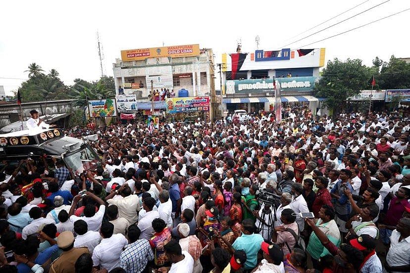 ‘விடியலை நோக்கி ஸ்டாலினின் குரல்’ தேர்தல் பரப்புரை - உதயநிதி ஸ்டாலினுக்கு மக்கள் வரவேற்பு! (Album)