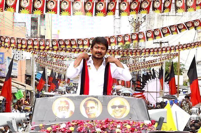 “மக்கள் விரோத அடிமைகளை வீட்டுக்கு அனுப்புவோம்”- மக்கள் வெள்ளத்தில் உதயநிதி ஸ்டாலின்! (Album)