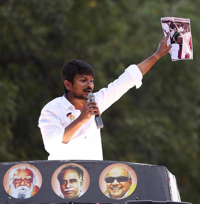 “மக்கள் விரோத அடிமைகளை வீட்டுக்கு அனுப்புவோம்”- மக்கள் வெள்ளத்தில் உதயநிதி ஸ்டாலின்! (Album)