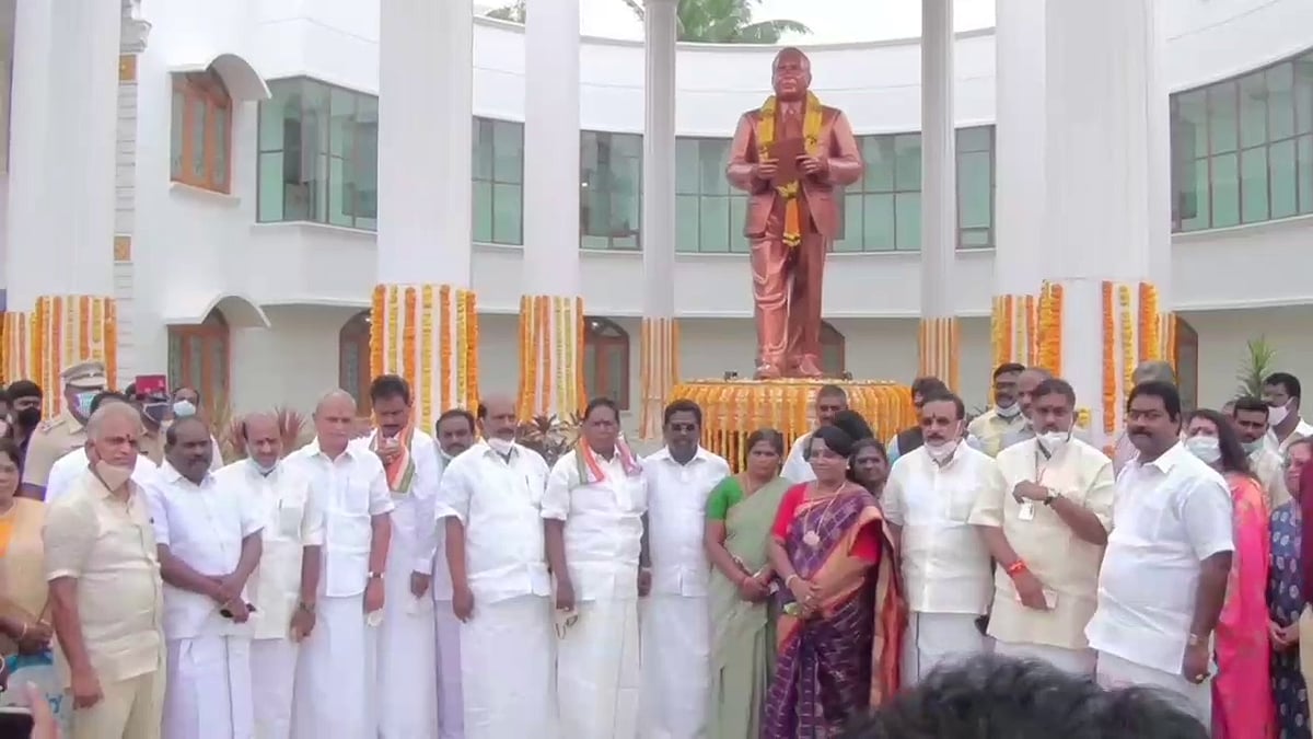 “புதுச்சேரி மாநிலம் ஏனாமில் டாக்டர் கலைஞர் பெயரில் காலை சிற்றுண்டி திட்டம்”- துவக்கி வைத்தார் நாராயணசாமி!