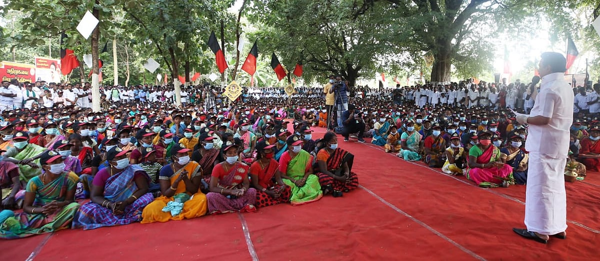 கடலூர், திருவாரூர் மாவட்டங்களில் நடைபெற்ற மக்கள் கிராம சபை கூட்டத்தில் தி.மு.க தலைவர் பங்கேற்பு! (Album)