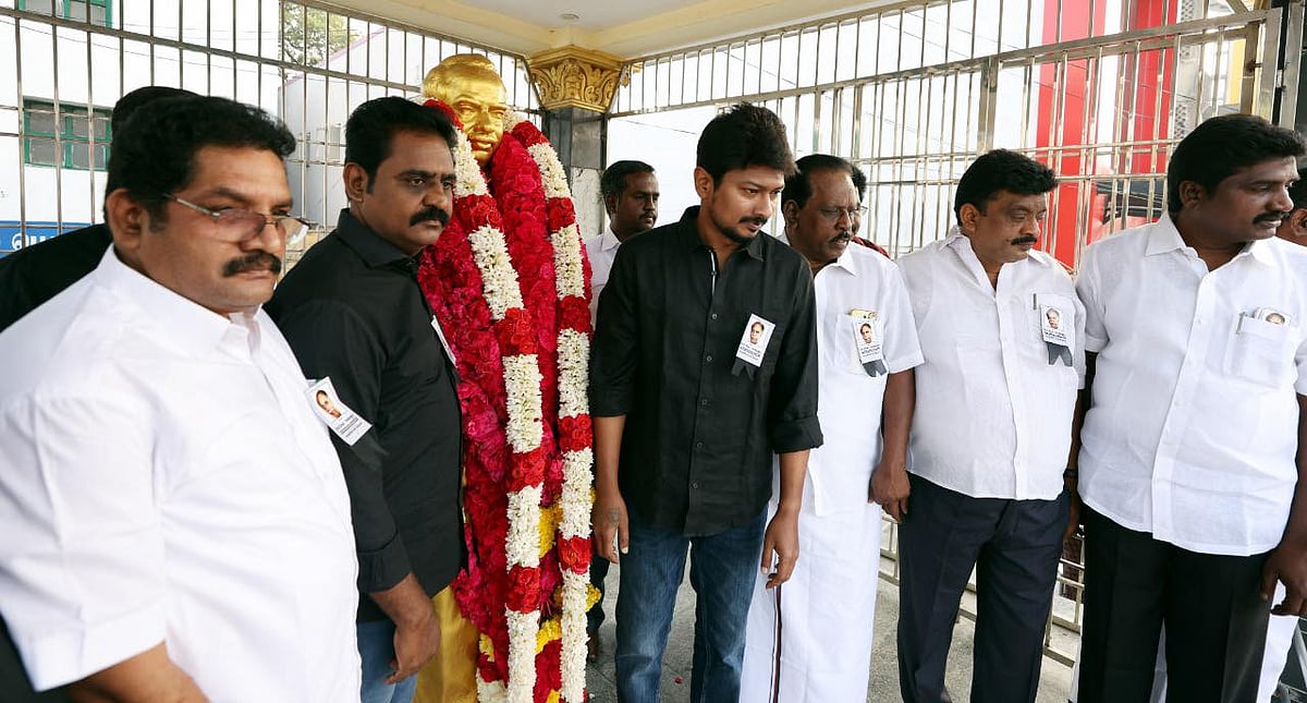 பேரறிஞர் நினைவுநாள்: காஞ்சியில் தி.மு.கவினர் அமைதி பேரணி.. உதயநிதி ஸ்டாலின் பங்கேற்பு! (ALBUM)