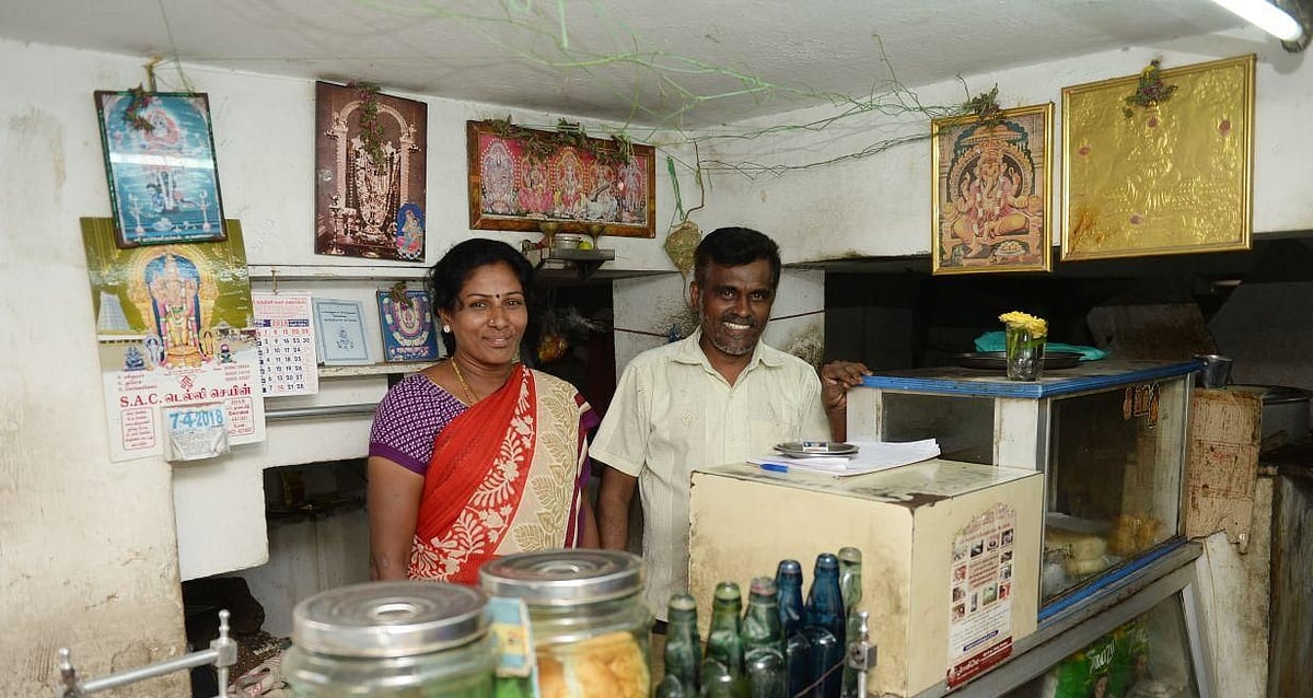 புதுக்கோட்டையின் பி.டி.உஷா.. தடகளத்தில் பதக்கங்களை குவிக்கும் தங்க மங்கை ‘டீ மாஸ்டர்’ கலைமணி!