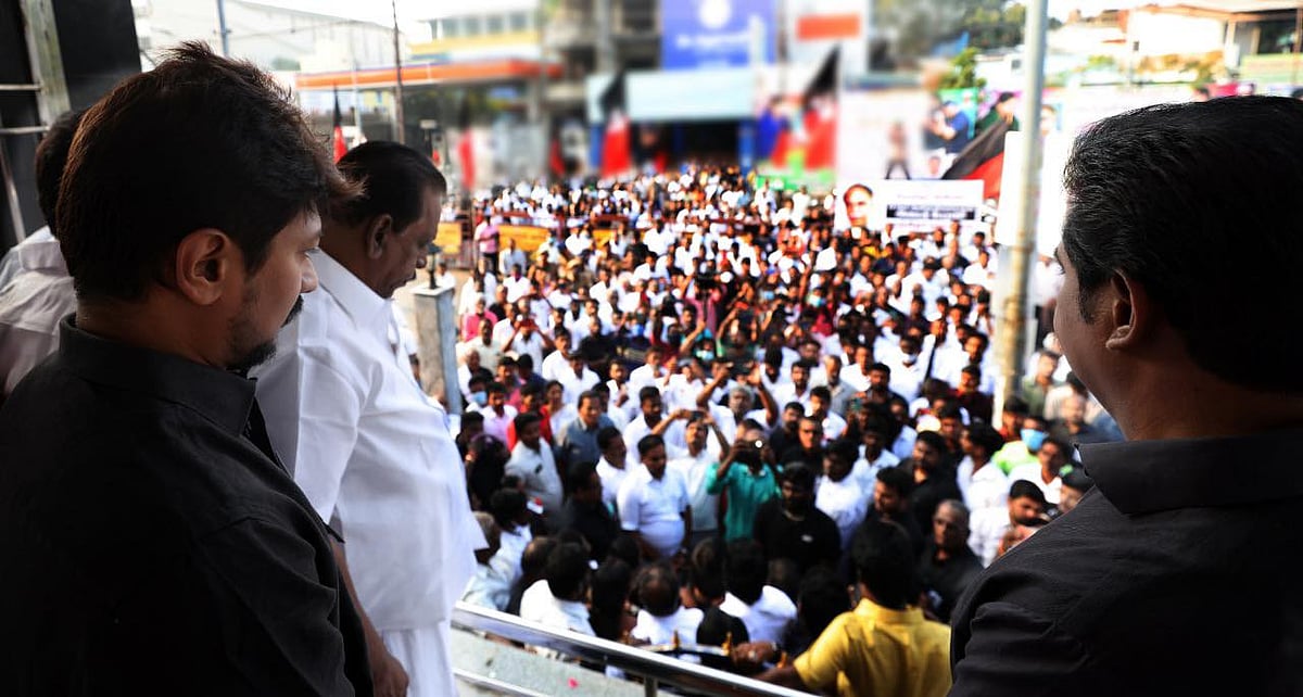 பேரறிஞர் நினைவுநாள்: காஞ்சியில் தி.மு.கவினர் அமைதி பேரணி.. உதயநிதி ஸ்டாலின் பங்கேற்பு! (ALBUM)