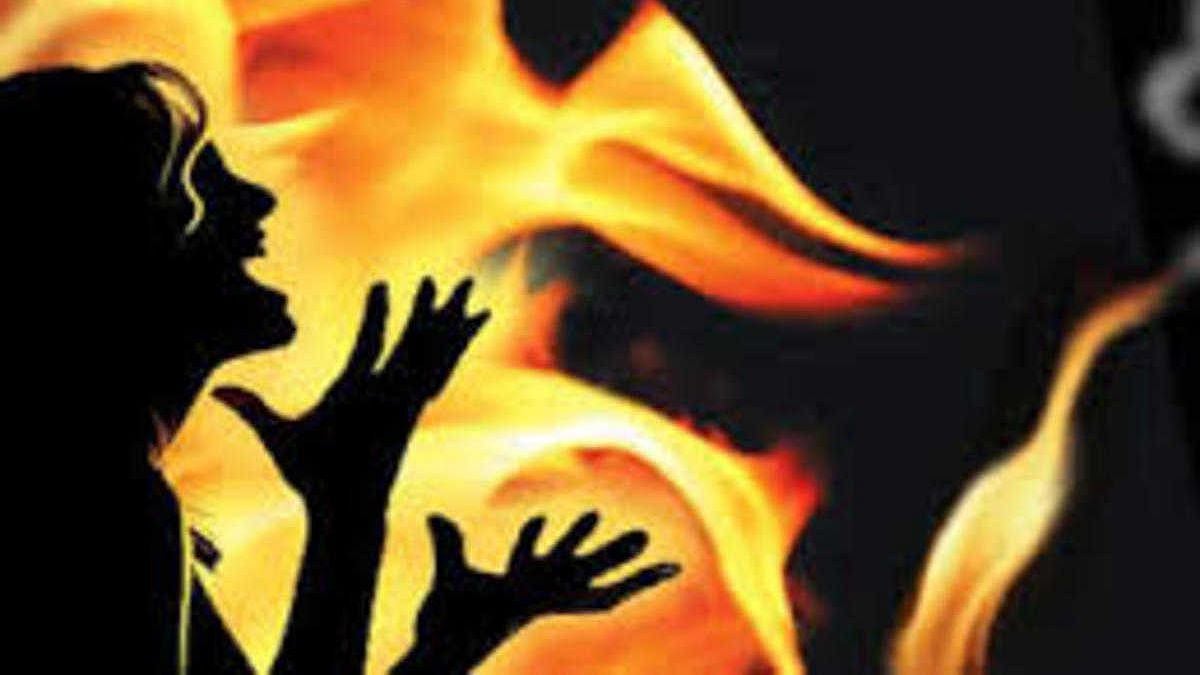 குடிபோதையில் மனைவியை எரித்துக் கொன்ற கொடூர கணவன் - அறந்தாங்கி அருகே அதிர்ச்சி சம்பவம்!