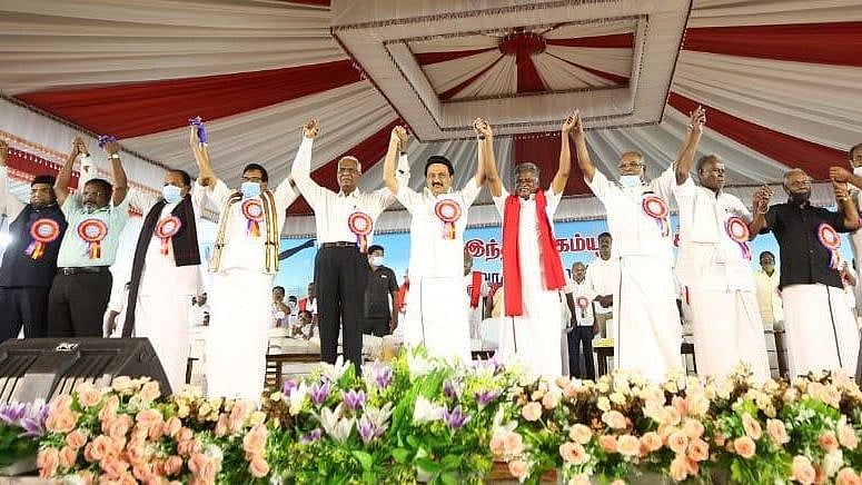 “தி.மு.க.வும் - கம்யூனிஸ்டும் தத்துவத்தின்படி ஒரே கொள்கைக் குடும்பமாகத் திகழ்கின்றன” : மு.க.ஸ்டாலின் உரை!