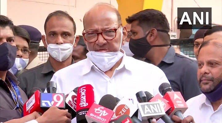 “மற்ற துறைகள் குறித்து பேசும் போது எச்சரிக்கையுடன் பேசுங்கள்”: சச்சின் டெண்டுல்கருக்கு சரத்பவார் அறிவுரை!