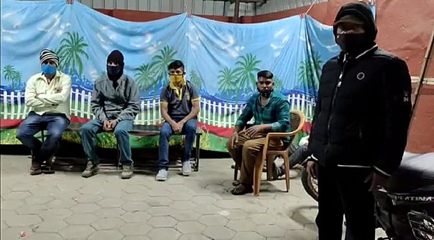 ஆசையாக தந்தை கொடுத்த ப்ரைட் ரைஸ் சாப்பிட்ட 2 குழந்தைகள் பலி - உயிரைப் பறிக்கும் பாஸ்ட் புட் உணவுகள்?