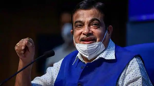 “பிப்.16 முதல் ‘FASTag’ இல்லையென்றால் இரட்டிப்பு கட்டணம்”: மோடி அரசின் அறிவிப்பால் வாகன ஓட்டிகள் கலக்கம்!