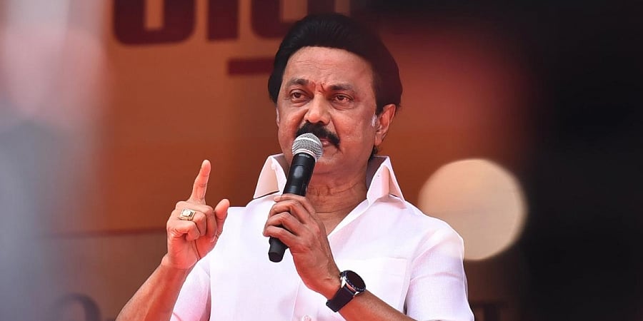 RMMC கல்லூரியில் கட்டண உயர்வு : “இரட்டை வேடம் போட்டு கபட நாடகம் ஆடும் அதிமுக அரசு” : மு.க.ஸ்டாலின் சாடல்!