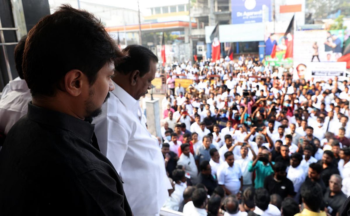 பேரறிஞர் நினைவுநாள்: காஞ்சியில் தி.மு.கவினர் அமைதி பேரணி.. உதயநிதி ஸ்டாலின் பங்கேற்பு! (ALBUM)