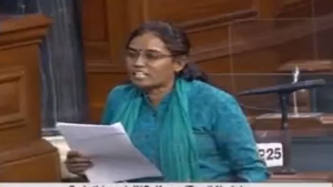 “அ.தி.மு.க அரசு உங்களுக்கு அஞ்சி நடுங்கலாம்; தமிழகத்தின் உரிமைகளை நாங்கள் ஒலிப்போம்" - ஜோதிமணி ஆவேசம்!