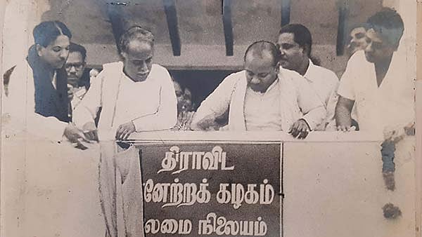 'அத்தனை சாதனைகளுக்கும் அவரே முன்னோடி' - திராவிடத் தலைமகன் பேரறிஞர் அண்ணா தமிழ்நாட்டிற்கு செய்தது என்ன? 