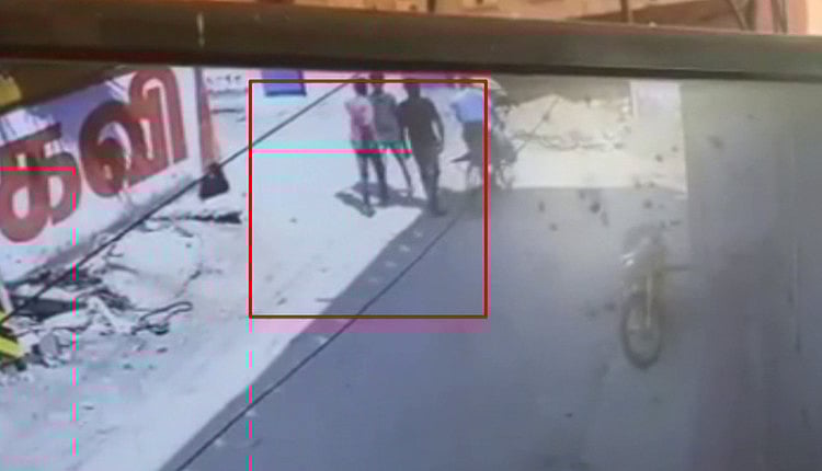 குடிபோதையில் ஏற்பட்ட தகறாரால் நண்பனைக் கொன்ற மூவர் : பதறவைத்த CCTV காட்சி - நெல்லையில் கொடூர சம்பவம்!