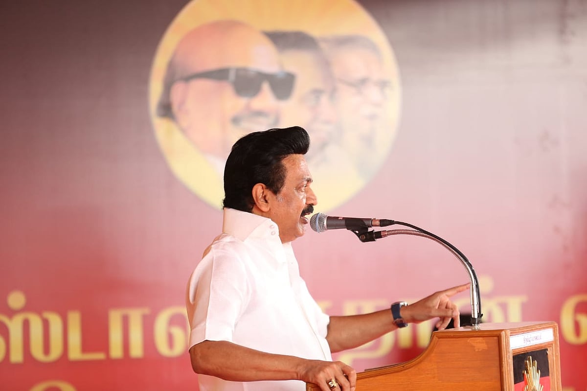 “கொள்ளையடிப்பதும், கொத்தடிமையாக இருப்பதுதான் பழனிசாமிக்கு தெரியும்” - மு.க.ஸ்டாலின் கடும் குற்றச்சாட்டு!