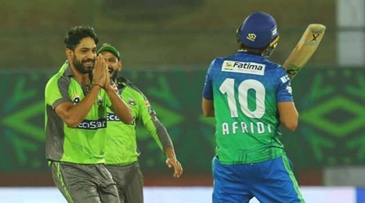 “எதிரணியினரை வெடவெடக்கச் செய்யும் அந்த அதிரடிக்குப் பெயர்தான் அஃப்ரிடி” - பிறந்தநாள் சிறப்புக் கட்டுரை!