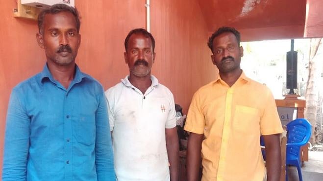 ஆட்டை நாய் கடித்ததால் ஏற்பட்ட தகராறு... சிவகங்கை அருகே தந்தை, மகன் வெட்டிப் படுகொலை!