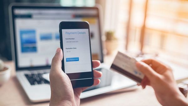 ஆன்லைன் திருட்டை தடுக்க புதிய விதிகளை அறிமுகம் செய்யவிருக்கும் ரிசர்வ் வங்கி... என்னென்ன தெரியுமா?