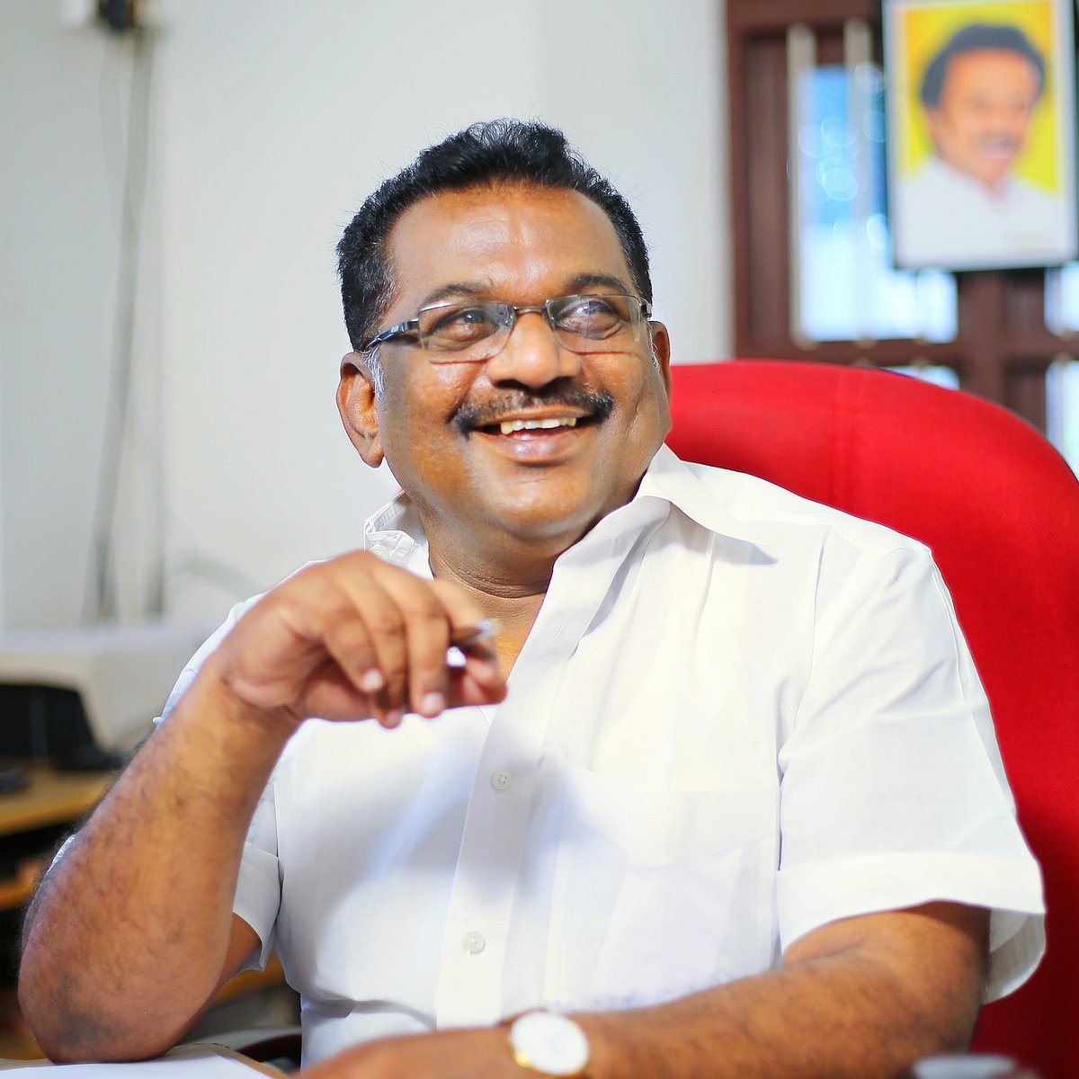 என்.சுரேஷ் ராஜன்