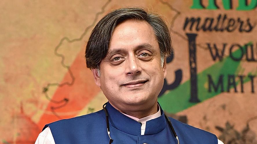 "வேளாண் சட்டம் குறித்து பிரிட்டன் விவாதித்தது ஜனநாயக உரிமையே" : பா.ஜ.க விமர்சனத்துக்கு சசிதரூர் பதிலடி!