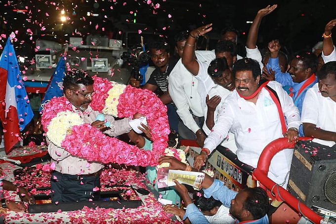 இரட்டை இலைக்கு ஓட்டு போட்டாலும், அது பா.ஜ.க.விற்கு ஓட்டுப் போடுவதாகதான் அர்த்தம்: தொல்.திருமாவளவன் பேச்சு