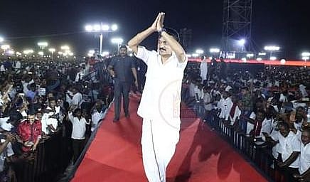 “தாழ்ந்த தமிழகத்தை தலைநிமிர வைக்க புறப்பட்டுவிட்டார் ஒரு தலைவர்” - முரசொலி தலையங்கம் புகழாரம்!