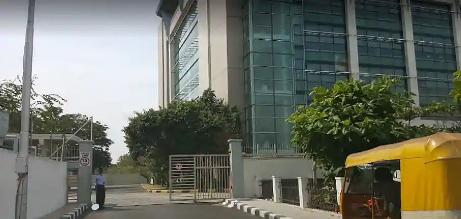 உலக வங்கியில் வேலை வாங்கித் தருவதாகக் கூறி பெண்களிடம் பாலியல் அத்துமீறல் : மென்பொருள் நிறுவன ஊழியர் கைது!